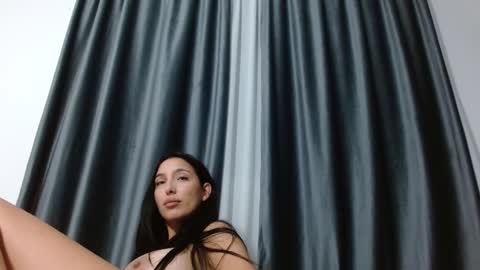 Snapshot of gabrielaaxxx chatting on September 27, 2:52 am i love to squirt online show from September 27, 2:52 am