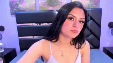 gabrielabotero online show from November 20, 7:59 pm