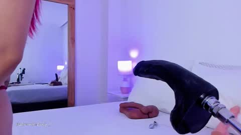 Gaby online show from December 1, 1:03 pm