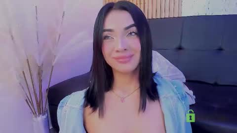 Gabriela Evans MS online show from February 4, 7:00 am