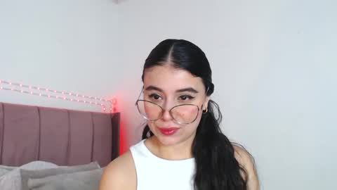GabrielaRossa online show from July 8, 2:30 pm