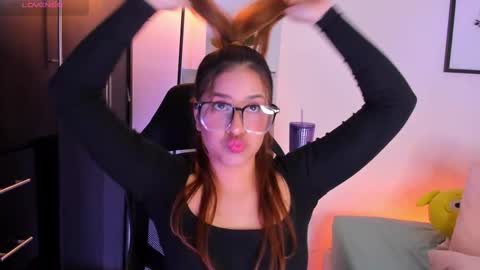 Snapshot of gabriella__tom chatting on September 26, 12:30 am Gabriella online show from September 26, 12:30 am