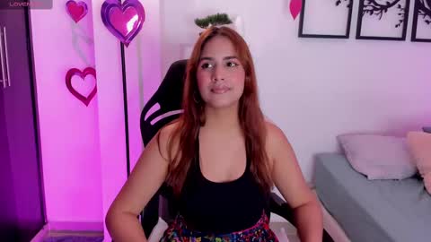 Snapshot of gabriella__tom chatting on February 16, 9:59 pm Gabriella online show from February 16, 9:59 pm