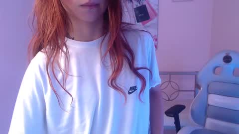 Snapshot of gaby_angel25 chatting on September 19, 3:00 pm .. .. online show from September 19, 3:00 pm