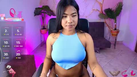 Snapshot of gaby_dams9 chatting on October 15, 1:41 am GABY online show from October 15, 1:41 am