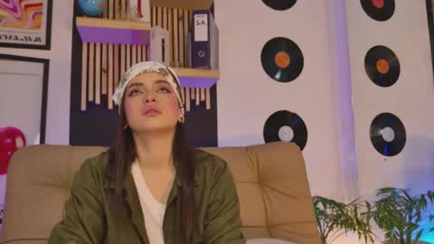 Gaby  online show from January 19, 12:45 pm