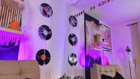 Gaby  online show from October 23, 3:07 pm