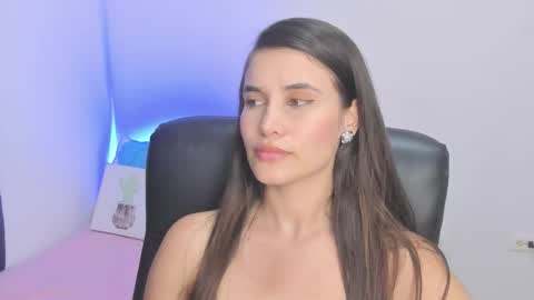 Snapshot of gaby_olsen chatting on October 15, 10:12 pm Gabriela online show from October 15, 10:12 pm