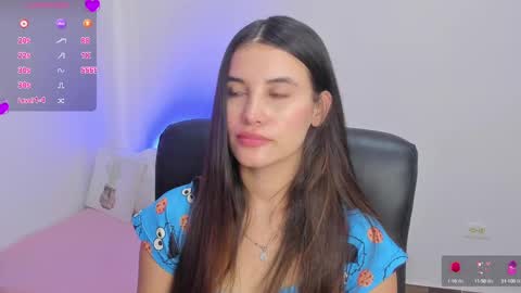 Snapshot of gaby_olsen chatting on October 2, 10:37 pm Gabriela online show from October 2, 10:37 pm