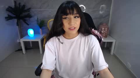 Snapshot of gaby_s1 chatting on December 4, 3:37 am Gaby online show from December 4, 3:37 am