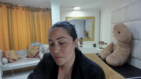 Snapshot of gaby_trent chatting on September 10, 4:40 pm gabriela online show from September 10, 4:40 pm