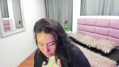 gabriela online show from July 9, 10:17 am