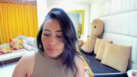 Snapshot of gaby_trent chatting on March 4, 1:59 pm gabriela online show from March 4, 1:59 pm