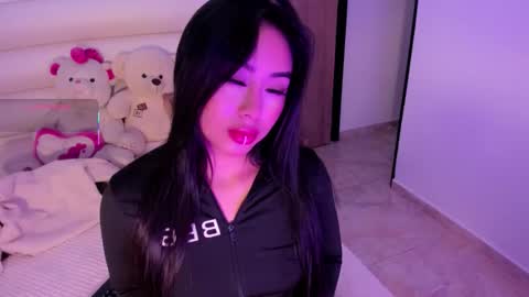 Snapshot of gabydesire chatting on September 29, 5:23 am GABY DESIRE online show from September 29, 5:23 am