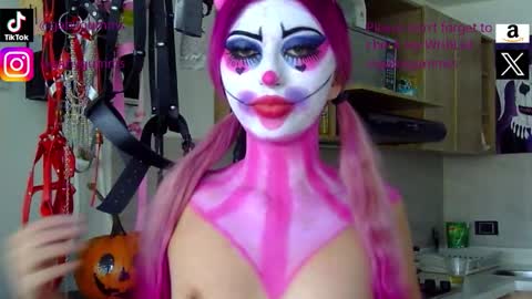 Snapshot of gabygumms chatting on October 12, 1:57 pm gabygumms online show from October 12, 1:57 pm