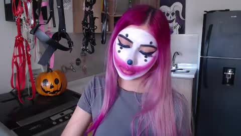 Snapshot of gabygumms chatting on October 9, 6:01 pm gabygumms online show from October 9, 6:01 pm