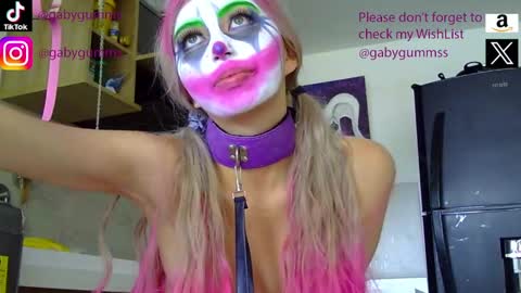Snapshot of gabygumms chatting on September 28, 2:55 pm gabygumms online show from September 28, 2:55 pm