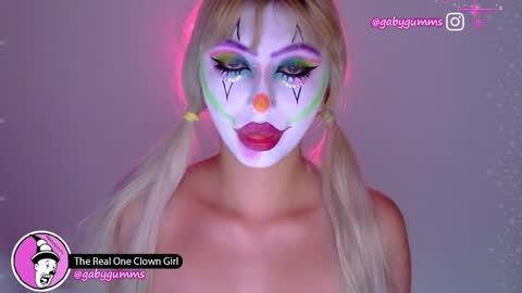 gabygumms online show from March 15, 5:20 am