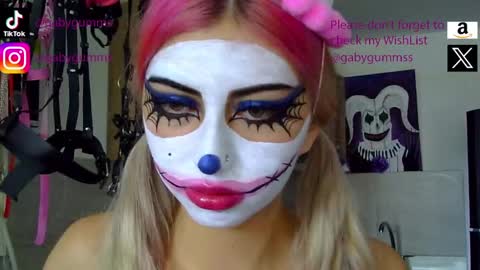 Snapshot of gabygumms chatting on October 7, 1:26 pm gabygumms online show from October 7, 1:26 pm