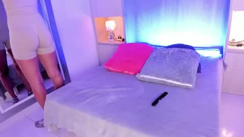 gabymason online show from November 11, 11:40 am