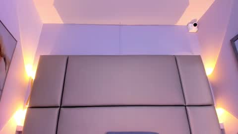 Snapshot of gabyparker_ chatting on September 20, 12:47 pm Gaby online show from September 20, 12:47 pm