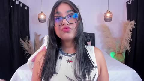 Snapshot of gabyrhodes chatting on January 21, 11:03 am Gabriela let my eyes dazzle you with pleasure online show from January 21, 11:03 am