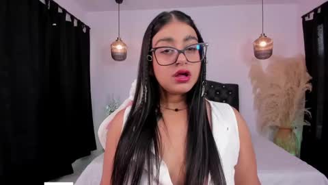 Snapshot of gabyrhodes chatting on December 21, 7:16 pm Gabriela let my eyes dazzle you with pleasure online show from December 21, 7:16 pm