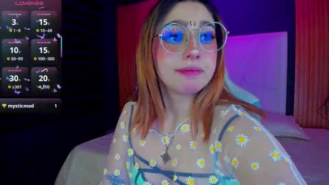 Snapshot of gabyrose9 chatting on September 14, 9:34 pm gabyrose9 online show from September 14, 9:34 pm