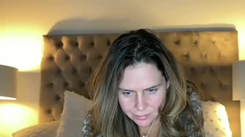 gamer_gal633618 online show from January 10, 11:09 pm