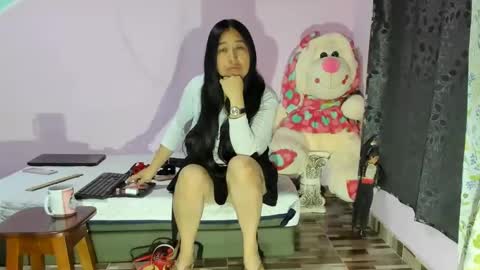 Snapshot of gaticahot001 chatting on January 20, 11:35 am Diana online show from January 20, 11:35 am