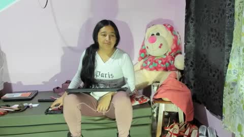 Snapshot of gaticahot001 chatting on February 12, 11:30 pm Diana online show from February 12, 11:30 pm