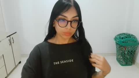 Genoveva online show from December 20, 9:46 am