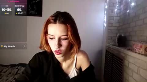 Ellie online show from June 28, 3:51 pm