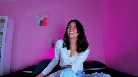 GEORGINA FERRI online show from December 19, 6:00 pm