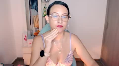 georgina Ferrer online show from June 11, 3:14 am