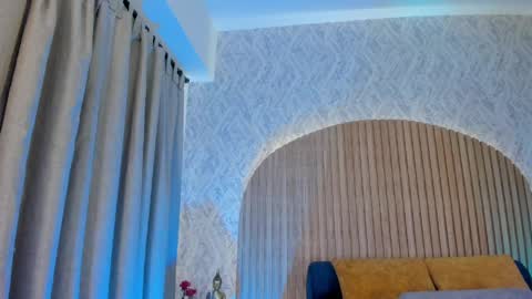 Kendal  online show from April 13, 1:40 am