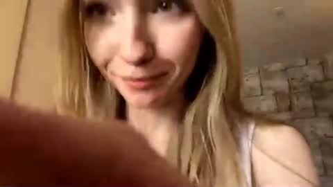Sophie online show from July 11, 5:51 am