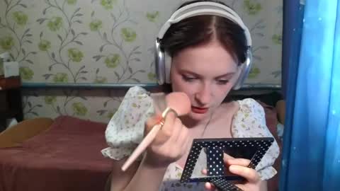 Anna online show from May 27, 9:17 am