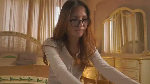 Kristy online show from May 30, 2:59 pm