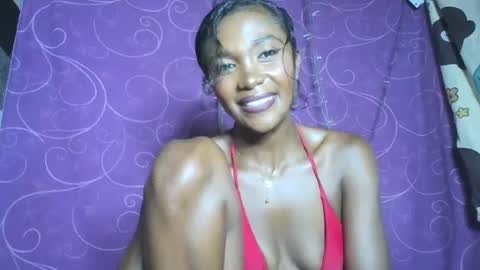 gggloria online show from April 22, 2:47 pm