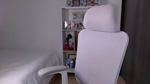 Im Jenn Next stream Monday - start -5 GMT online show from July 5, 10:15 pm