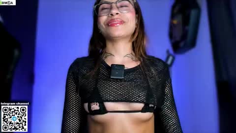 Sara online show from November 22, 7:49 pm