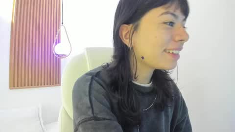 Milaa online show from April 30, 12:21 pm
