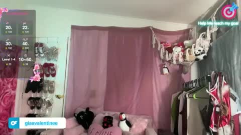 Gia online show from March 6, 7:20 pm