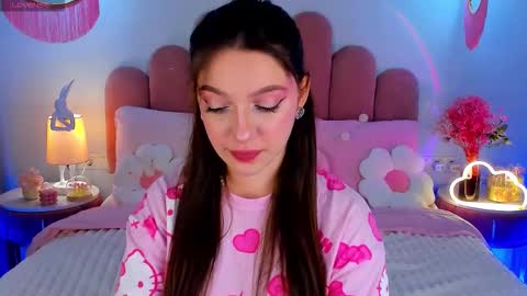 Gia online show from September 19, 12:15 pm