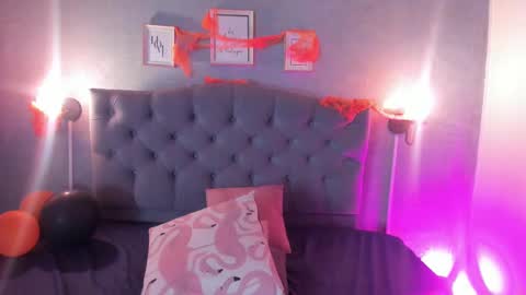 giannaslimjb online show from October 5, 4:28 am