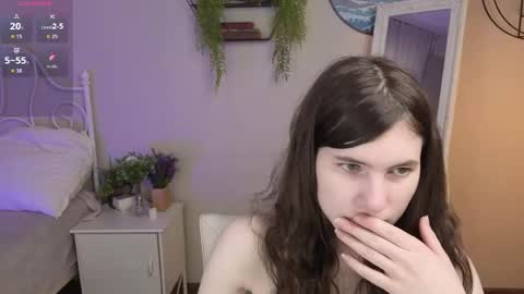 gigi_myav online show from May 20, 10:23 am