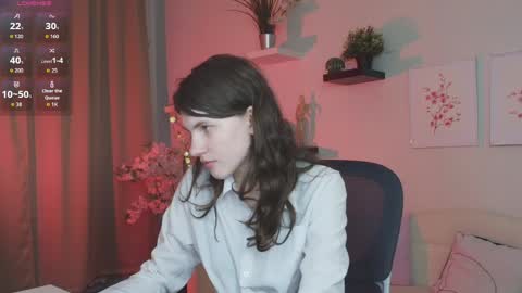 gigi_myav online show from May 14, 3:51 pm