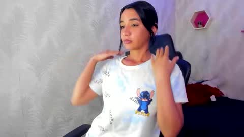 Gigi online show from November 20, 11:17 pm