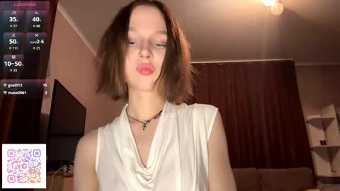 Molly online show from November 21, 7:27 pm